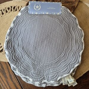 New 4pc. The Prairie Gray/White Reversible Fabric Table Placemats Set